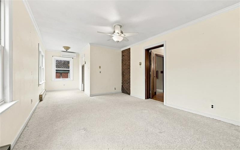 60 Fairmont Avenue, Washington, 15301, 4 Bedroom Bedrooms, 9 Room Rooms,2.2 BathroomBathrooms,Residential,For Sale,Fairmont Avenue,1768700