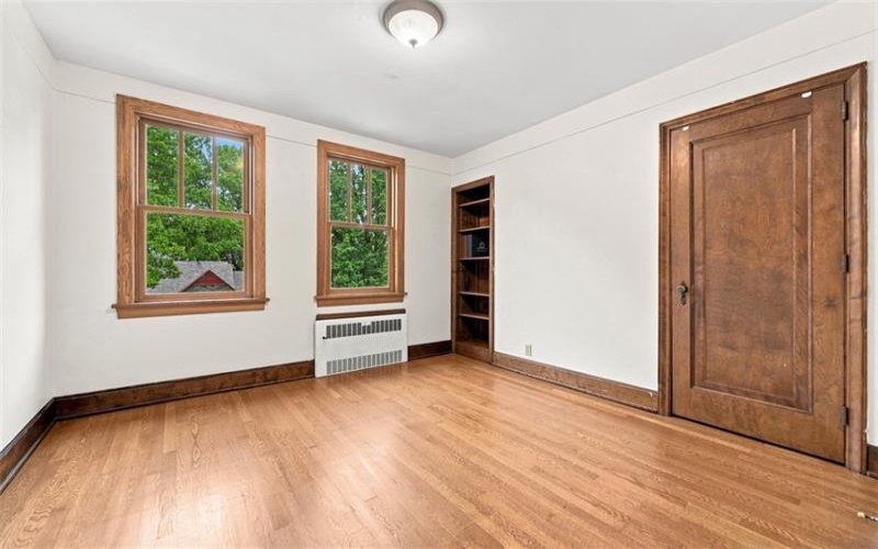 60 Fairmont Avenue, Washington, 15301, 4 Bedroom Bedrooms, 9 Room Rooms,2.2 BathroomBathrooms,Residential,For Sale,Fairmont Avenue,1768700