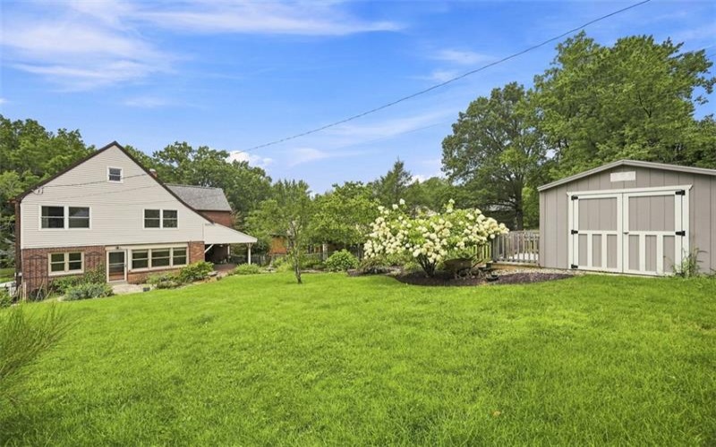 60 Fairmont Avenue, Washington, 15301, 4 Bedroom Bedrooms, 9 Room Rooms,2.2 BathroomBathrooms,Residential,For Sale,Fairmont Avenue,1768700