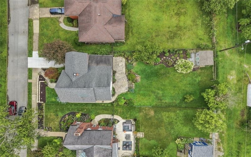60 Fairmont Avenue, Washington, 15301, 4 Bedroom Bedrooms, 9 Room Rooms,2.2 BathroomBathrooms,Residential,For Sale,Fairmont Avenue,1768700