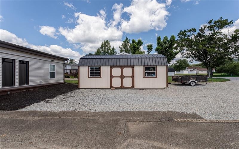 198 HOPWOOD -FAIRCHANCE RD, Uniontown, 15401, 3 Bedrooms Bedrooms, ,2 BathroomsBathrooms,Residential,For Sale,HOPWOOD -FAIRCHANCE RD,1768714