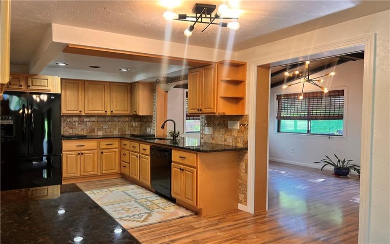 306 Black Walnut Dr, Greensburg, 15601, 4 Bedroom Bedrooms, ,3 BathroomBathrooms,Residential,For Sale,Black Walnut Dr,1768779