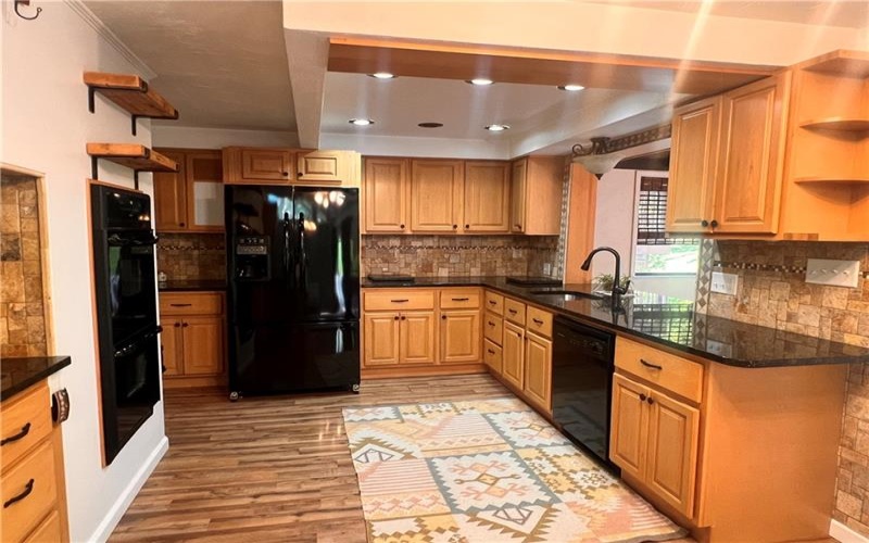 306 Black Walnut Dr, Greensburg, 15601, 4 Bedroom Bedrooms, ,3 BathroomBathrooms,Residential,For Sale,Black Walnut Dr,1768779