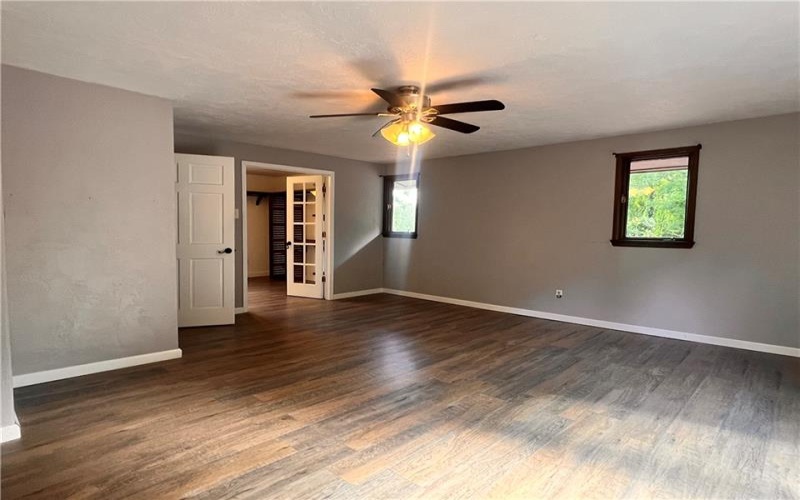 306 Black Walnut Dr, Greensburg, 15601, 4 Bedroom Bedrooms, ,3 BathroomBathrooms,Residential,For Sale,Black Walnut Dr,1768779