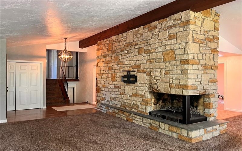306 Black Walnut Dr, Greensburg, 15601, 4 Bedroom Bedrooms, ,3 BathroomBathrooms,Residential,For Sale,Black Walnut Dr,1768779