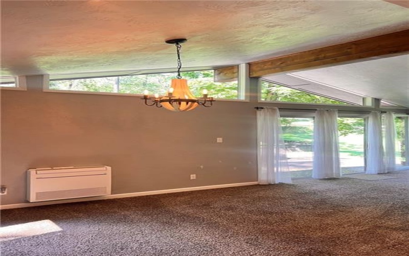 306 Black Walnut Dr, Greensburg, 15601, 4 Bedroom Bedrooms, ,3 BathroomBathrooms,Residential,For Sale,Black Walnut Dr,1768779