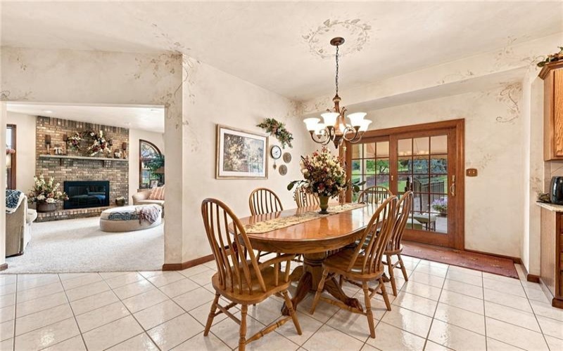 9551 DOWNING PLACE, IRWIN, 15642, 4 Bedroom Bedrooms, 10 Room Rooms,3.1 BathroomBathrooms,Residential,For Sale,DOWNING PLACE,1768786