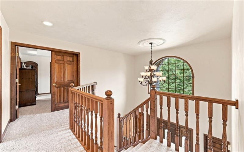 9551 DOWNING PLACE, IRWIN, 15642, 4 Bedroom Bedrooms, 10 Room Rooms,3.1 BathroomBathrooms,Residential,For Sale,DOWNING PLACE,1768786