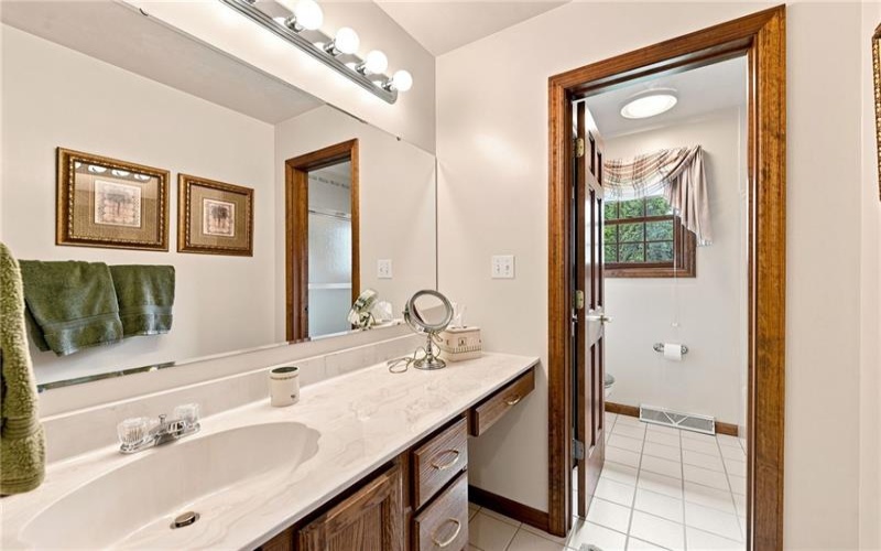 9551 DOWNING PLACE, IRWIN, 15642, 4 Bedroom Bedrooms, 10 Room Rooms,3.1 BathroomBathrooms,Residential,For Sale,DOWNING PLACE,1768786