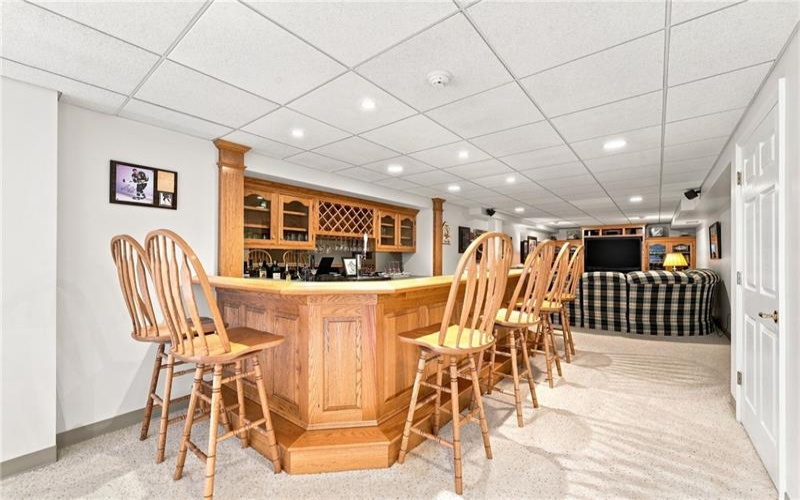 9551 DOWNING PLACE, IRWIN, 15642, 4 Bedroom Bedrooms, 10 Room Rooms,3.1 BathroomBathrooms,Residential,For Sale,DOWNING PLACE,1768786