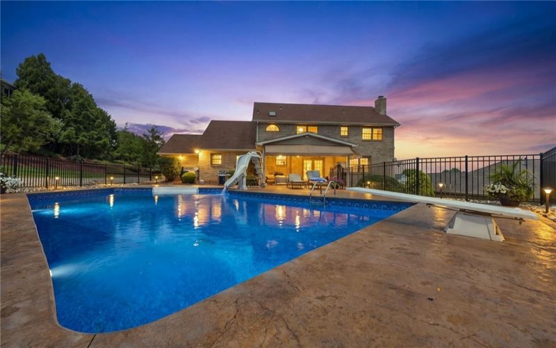 9551 DOWNING PLACE, IRWIN, 15642, 4 Bedroom Bedrooms, 10 Room Rooms,3.1 BathroomBathrooms,Residential,For Sale,DOWNING PLACE,1768786
