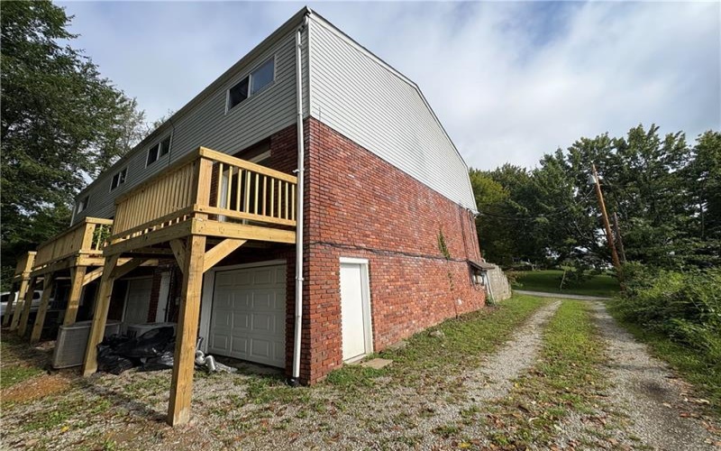 106 Kifer Road, Jeannette, 15644, 2 Bedroom Bedrooms, ,1 BathroomBathrooms,Lease,For Rent,Kifer Road,1768811