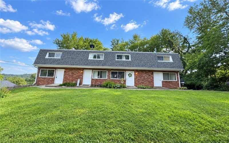 106 Kifer Road, Jeannette, 15644, 2 Bedroom Bedrooms, ,1 BathroomBathrooms,Lease,For Rent,Kifer Road,1768811