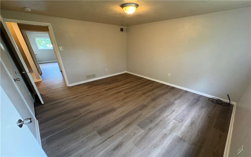 106 Kifer Road, Jeannette, 15644, 2 Bedroom Bedrooms, ,1 BathroomBathrooms,Lease,For Rent,Kifer Road,1768811