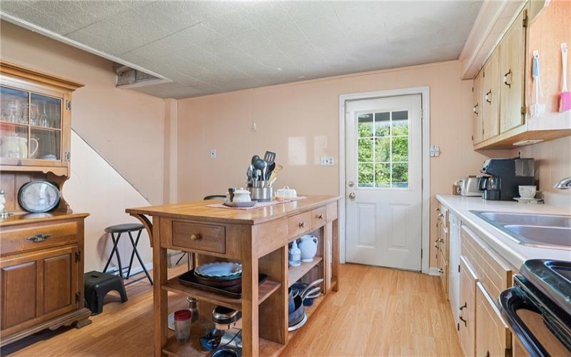 50 Cloverdale Street, Bovard, 15619, 3 Bedrooms Bedrooms, ,1.1 BathroomsBathrooms,Residential,For Sale,Cloverdale Street,1768872