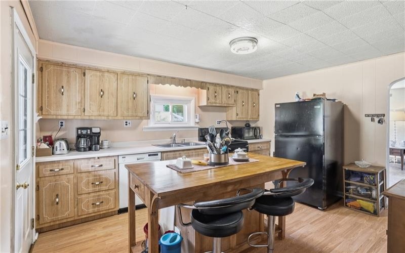 50 Cloverdale Street, Bovard, 15619, 3 Bedrooms Bedrooms, ,1.1 BathroomsBathrooms,Residential,For Sale,Cloverdale Street,1768872