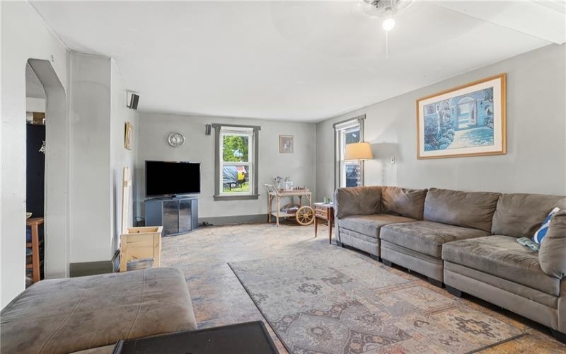 50 Cloverdale Street, Bovard, 15619, 3 Bedrooms Bedrooms, ,1.1 BathroomsBathrooms,Residential,For Sale,Cloverdale Street,1768872