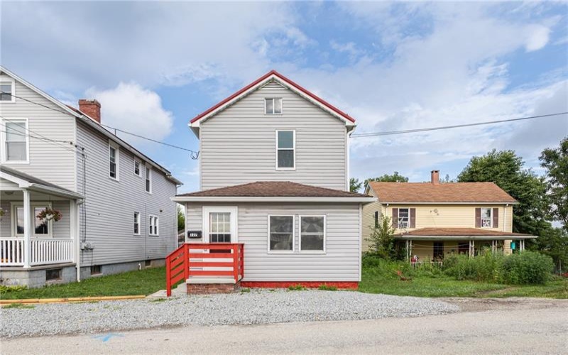 127 Braddock Rd, Mount Pleasant, 15666, 2 Bedroom Bedrooms, ,1.1 BathroomBathrooms,Residential,For Sale,Braddock Rd,1768875