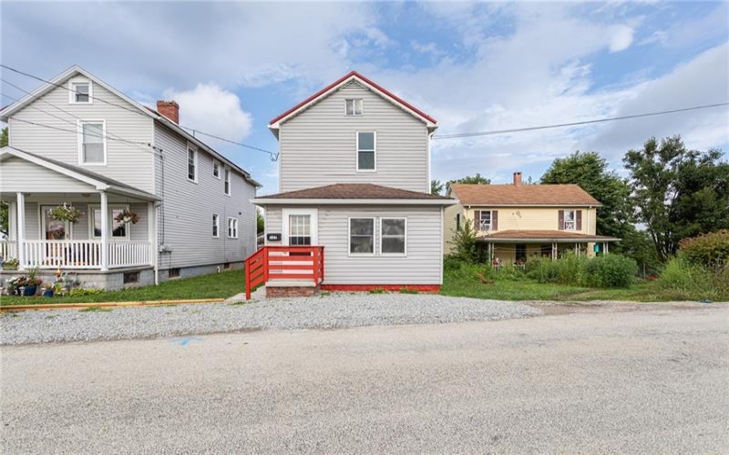 127 Braddock Rd, Mount Pleasant, 15666, 2 Bedroom Bedrooms, ,1.1 BathroomBathrooms,Residential,For Sale,Braddock Rd,1768875
