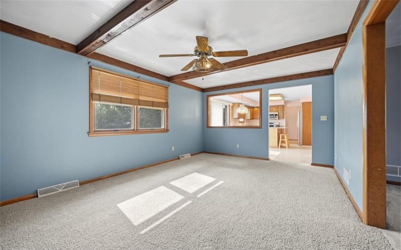 126 Carmella Drive, Irwin, 15642, 4 Bedrooms Bedrooms, ,2.1 BathroomsBathrooms,Residential,For Sale,Carmella Drive,1766802