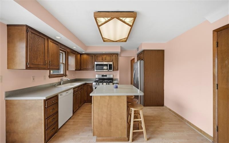 126 Carmella Drive, Irwin, 15642, 4 Bedrooms Bedrooms, ,2.1 BathroomsBathrooms,Residential,For Sale,Carmella Drive,1766802