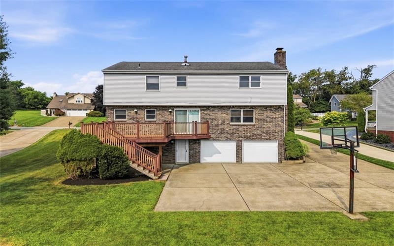 126 Carmella Drive, Irwin, 15642, 4 Bedrooms Bedrooms, ,2.1 BathroomsBathrooms,Residential,For Sale,Carmella Drive,1766802