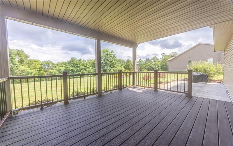 1104 Cross Creek Dr, Uniontown, 15401, 3 Bedrooms Bedrooms, ,2.1 BathroomsBathrooms,Residential,For Sale,Cross Creek Dr,1768848