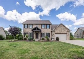 1104 Cross Creek Dr, Uniontown, 15401, 3 Bedrooms Bedrooms, ,2.1 BathroomsBathrooms,Residential,For Sale,Cross Creek Dr,1768848