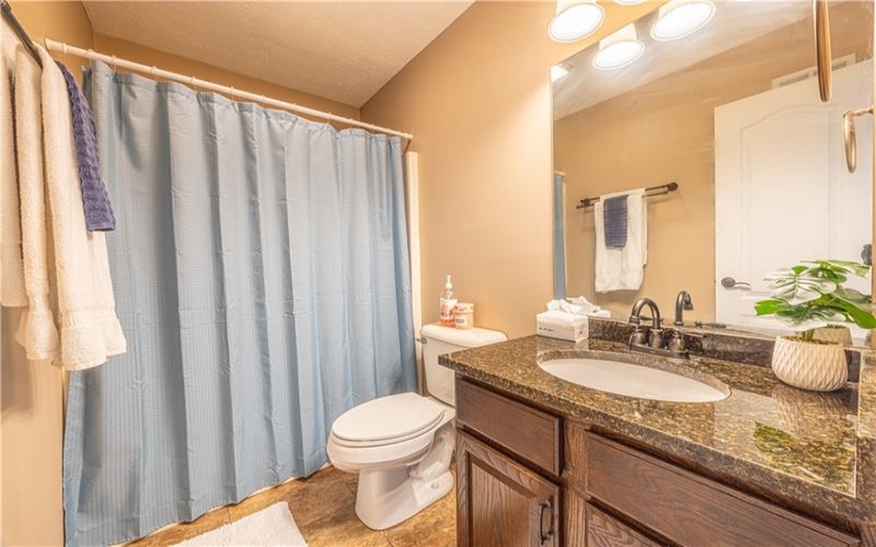 1104 Cross Creek Dr, Uniontown, 15401, 3 Bedrooms Bedrooms, ,2.1 BathroomsBathrooms,Residential,For Sale,Cross Creek Dr,1768848