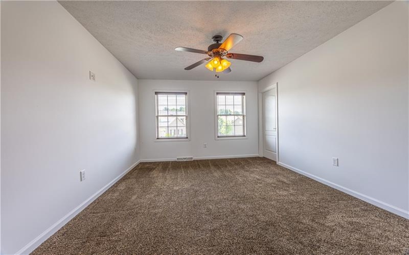 1104 Cross Creek Dr, Uniontown, 15401, 3 Bedrooms Bedrooms, ,2.1 BathroomsBathrooms,Residential,For Sale,Cross Creek Dr,1768848