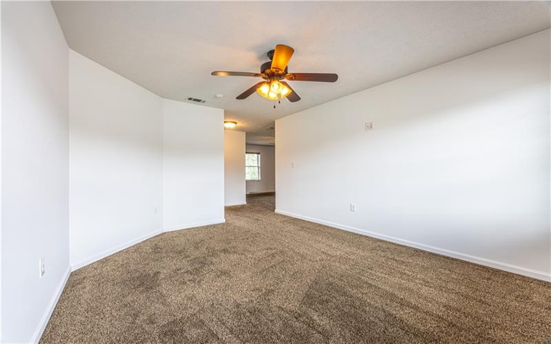 1104 Cross Creek Dr, Uniontown, 15401, 3 Bedrooms Bedrooms, ,2.1 BathroomsBathrooms,Residential,For Sale,Cross Creek Dr,1768848