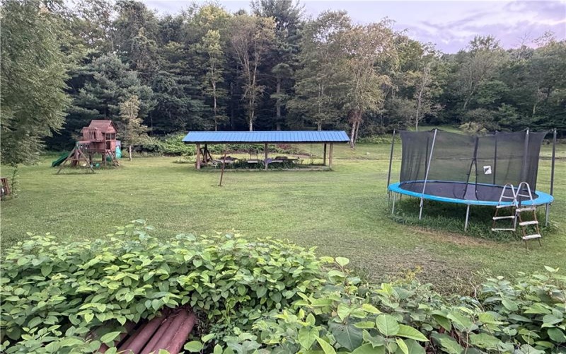 113 Shoaf Rd, Smithfield, 15478, 6 Bedrooms Bedrooms, ,1.1 BathroomsBathrooms,Residential,For Sale,Shoaf Rd,1768878