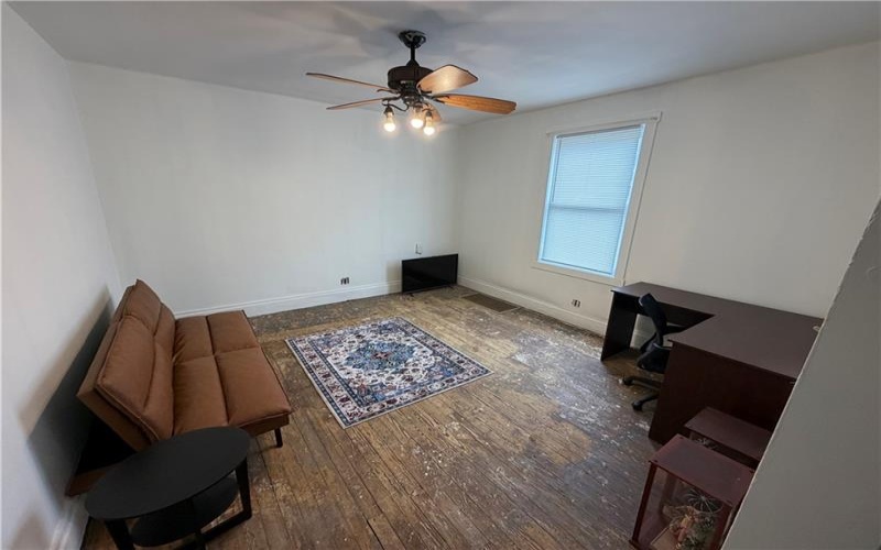 61 Cleveland Ave, Uniontown, 15401, 3 Bedrooms Bedrooms, ,1 BathroomBathrooms,Residential,For Sale,Cleveland Ave,1768883