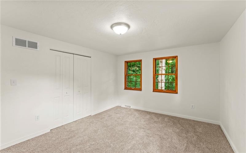 204 Fineview Dr, Canonsburg, 15317, 3 Bedrooms Bedrooms, 8 Rooms Rooms,2.1 BathroomsBathrooms,Residential,For Sale,Fineview Dr,1768891