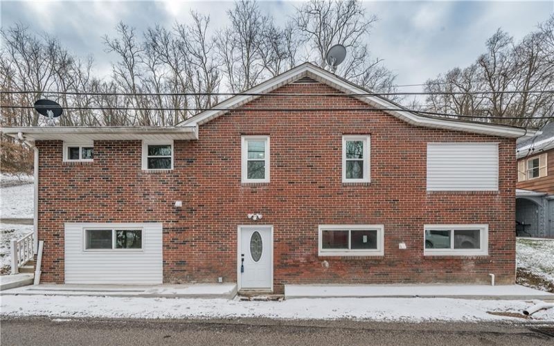 665 Allison Hollow Rd, Washington, 15301, 4 Bedrooms Bedrooms, 9 Rooms Rooms,2 BathroomsBathrooms,Residential,For Sale,Allison Hollow Rd,1744742