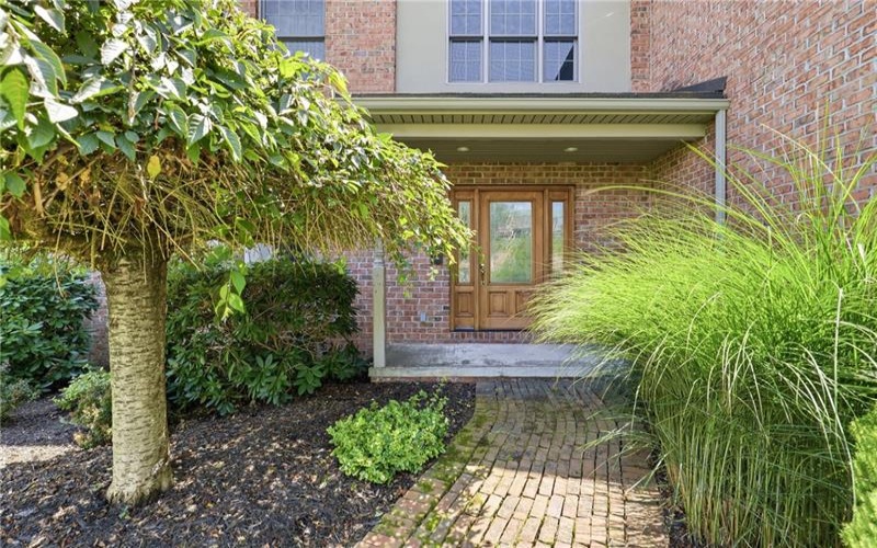 1004 Broderick Street, Berlin, 15530, 3 Bedrooms Bedrooms, ,2.1 BathroomsBathrooms,Residential,For Sale,Broderick Street,1769025