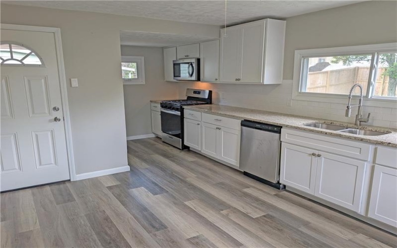 31 Augusta Ave, Bobtown, 15315, 3 Bedrooms Bedrooms, 6 Rooms Rooms,2 BathroomsBathrooms,Residential,For Sale,Augusta Ave,1769051