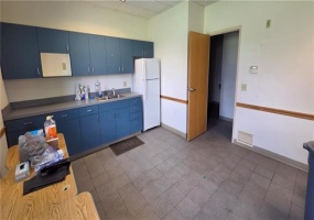 451 Aberdeen, Somerset, 15501, ,Commercial-industrial-business,For Sale,Aberdeen,1769077