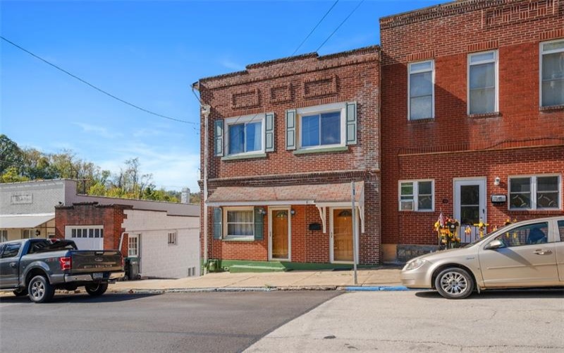 107 Cavitt ave, Trafford, 15085, 5 Bedrooms Bedrooms, ,2.1 BathroomsBathrooms,Residential,For Sale,Cavitt ave,1726293