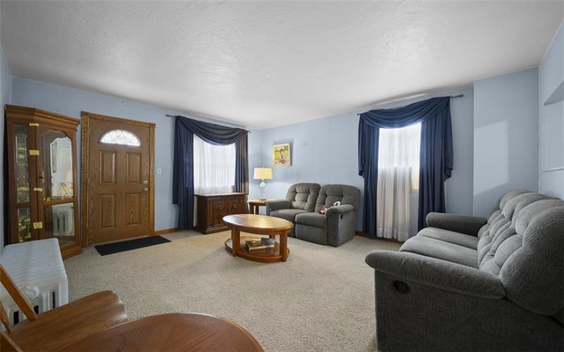 107 Cavitt ave, Trafford, 15085, 5 Bedrooms Bedrooms, ,2.1 BathroomsBathrooms,Residential,For Sale,Cavitt ave,1726293