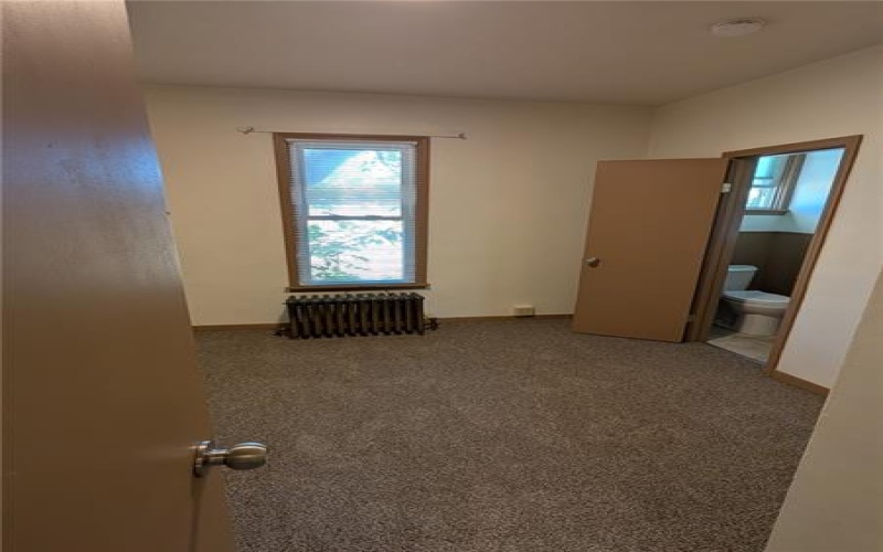 520 W Pike St, Meadowlands, 15347, 3 Bedrooms Bedrooms, 5 Rooms Rooms,1 BathroomBathrooms,Residential,For Sale,W Pike St,1749897