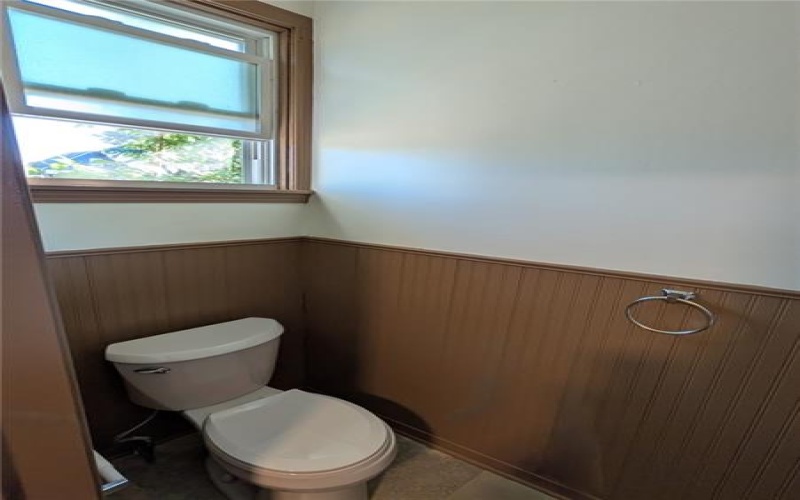 520 W Pike St, Meadowlands, 15347, 3 Bedrooms Bedrooms, 5 Rooms Rooms,1 BathroomBathrooms,Residential,For Sale,W Pike St,1749897