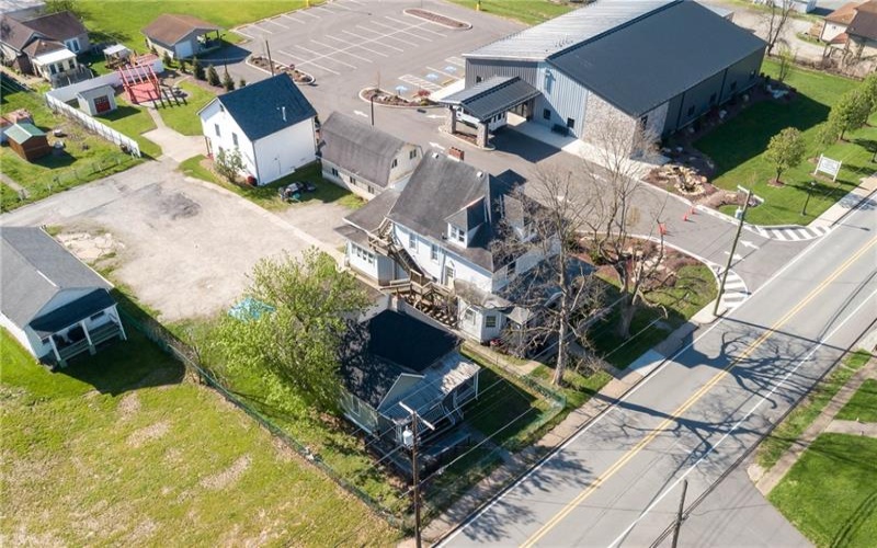 520 W Pike St, Meadowlands, 15347, 3 Bedrooms Bedrooms, 5 Rooms Rooms,1 BathroomBathrooms,Residential,For Sale,W Pike St,1749897