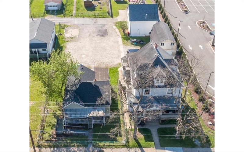 520 W Pike St, Meadowlands, 15347, 3 Bedrooms Bedrooms, 5 Rooms Rooms,1 BathroomBathrooms,Residential,For Sale,W Pike St,1749897