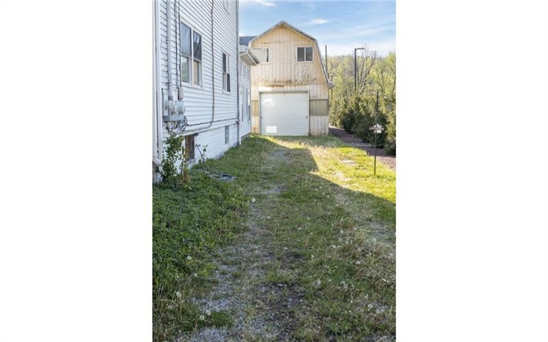 524 W Pike St, Meadowlands, 15347, ,Multi-unit,For Sale,W Pike St,1749917
