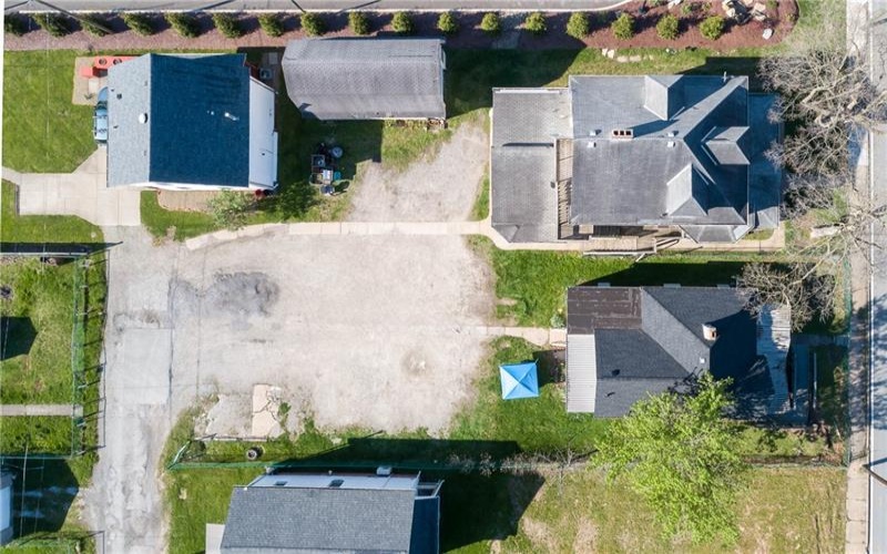524 W Pike St, Meadowlands, 15347, ,Multi-unit,For Sale,W Pike St,1749917