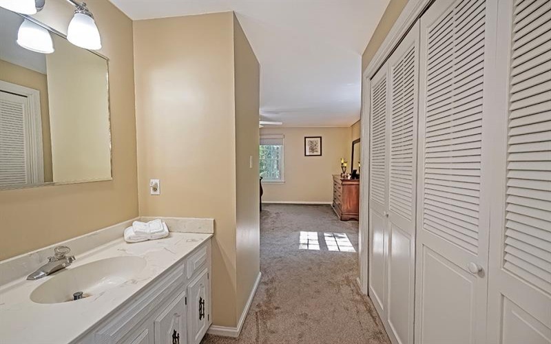 101 Roscommon PLACE, McMurray, 15317, 3 Bedrooms Bedrooms, 8 Rooms Rooms,2.1 BathroomsBathrooms,Residential,For Sale,Roscommon,1752849