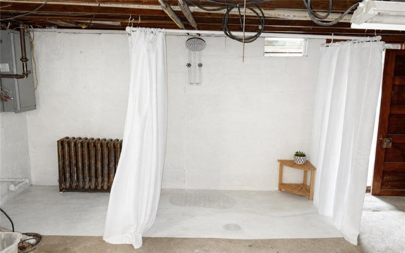 416 Grant St, Richeyville, 15358, 3 Bedrooms Bedrooms, ,1.1 BathroomsBathrooms,Residential,For Sale,Grant St,1765102