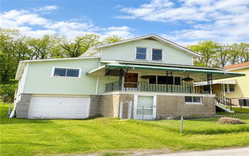 416 Grant St, Richeyville, 15358, 3 Bedrooms Bedrooms, ,1.1 BathroomsBathrooms,Residential,For Sale,Grant St,1765102