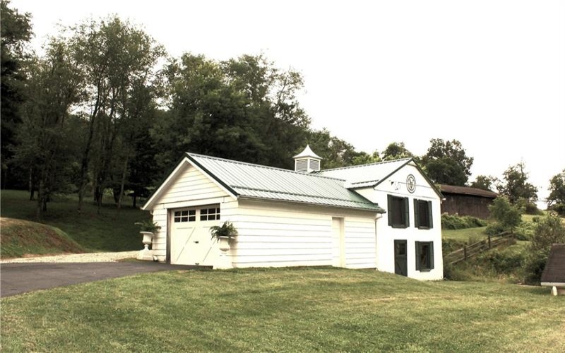 332 Waynesburg Rd, Washington, 15301, 3 Bedrooms Bedrooms, 8 Rooms Rooms,1 BathroomBathrooms,Residential,For Sale,Waynesburg Rd,1766877